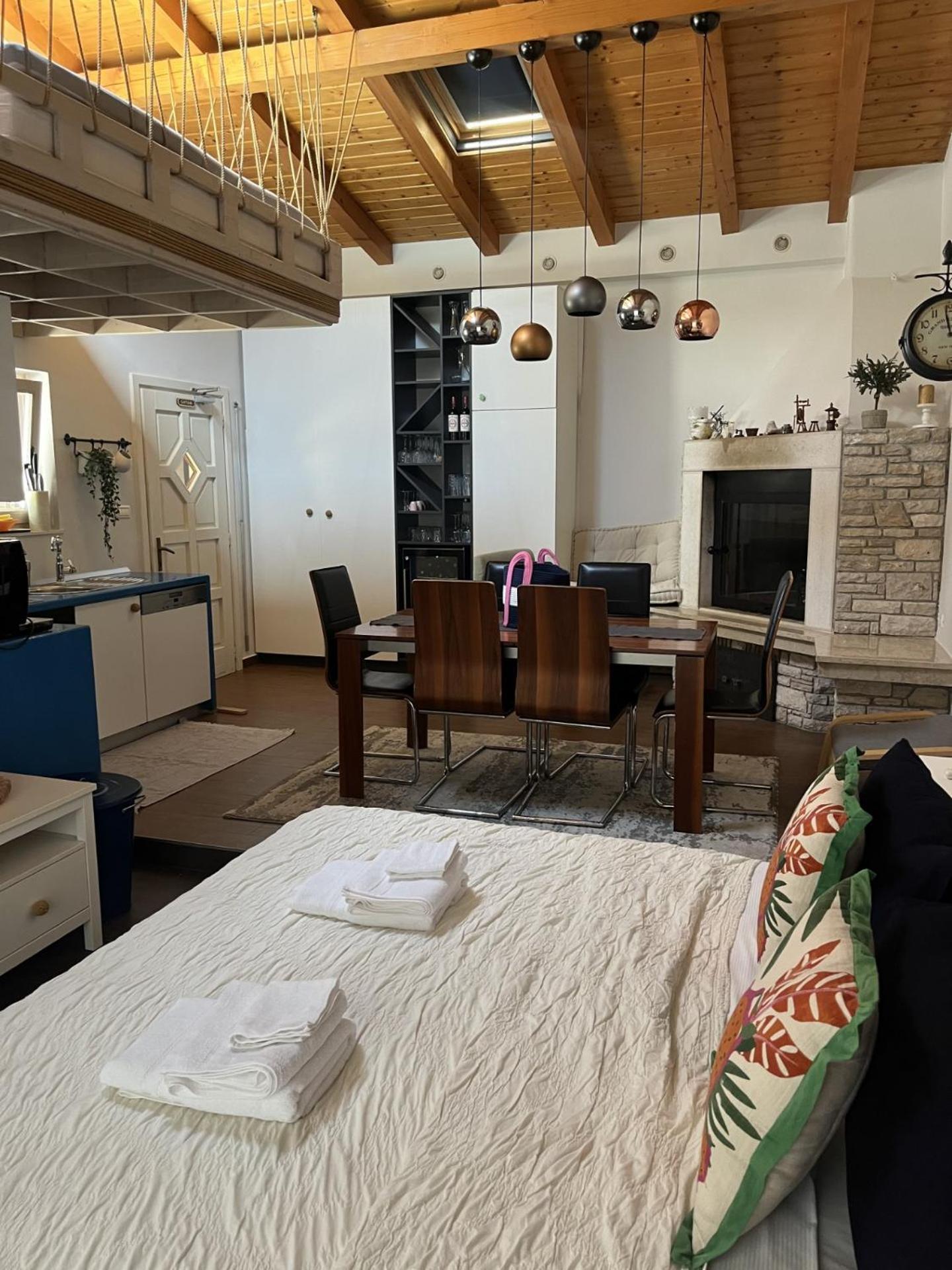 Small House Nea In City Center-With Free Parking Pula Exterior photo